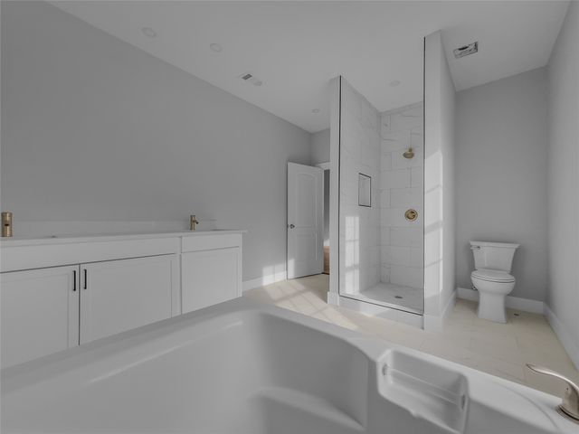 3906 Houston Street, Greenville, TX 75401