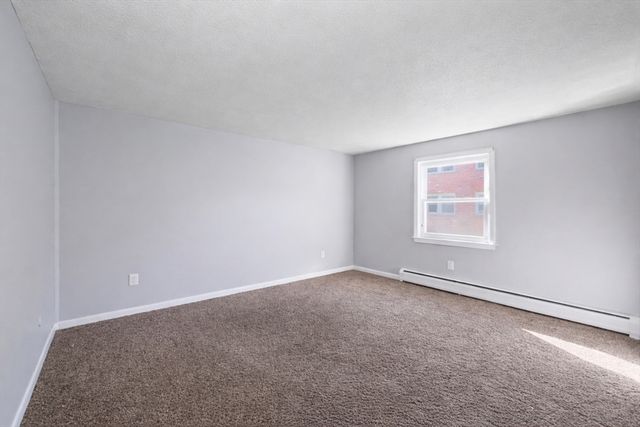 21 Horne St 18, Methuen, MA 01844