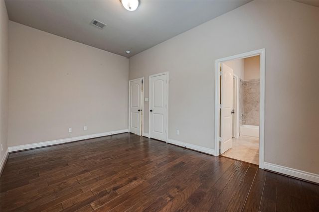 5810 Emmit Creek Lane, Sugar Land, TX 77479