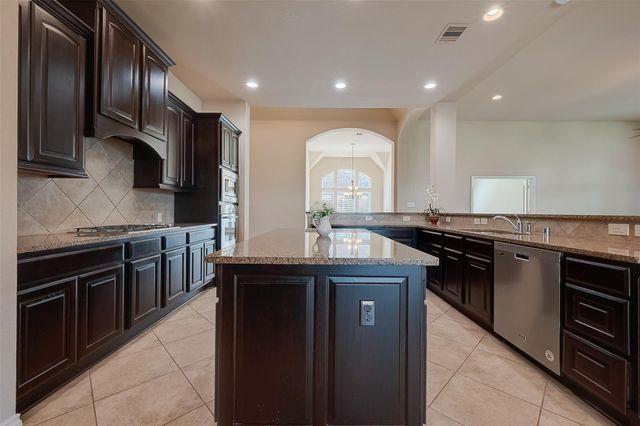 5810 Emmit Creek Lane, Sugar Land, TX 77479