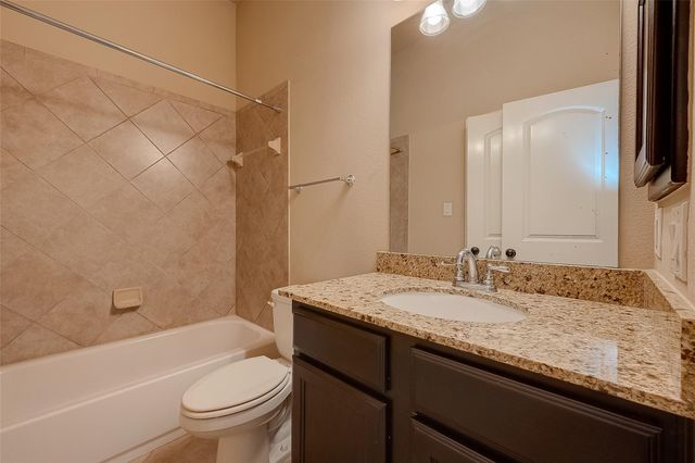 5810 Emmit Creek Lane, Sugar Land, TX 77479