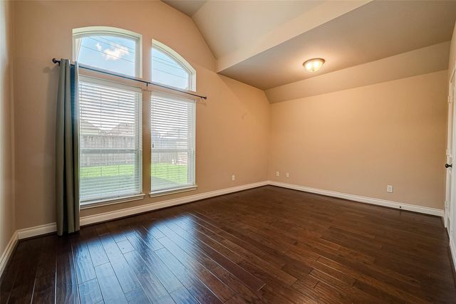 5810 Emmit Creek Lane, Sugar Land, TX 77479