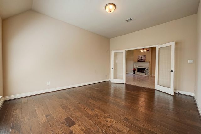 5810 Emmit Creek Lane, Sugar Land, TX 77479