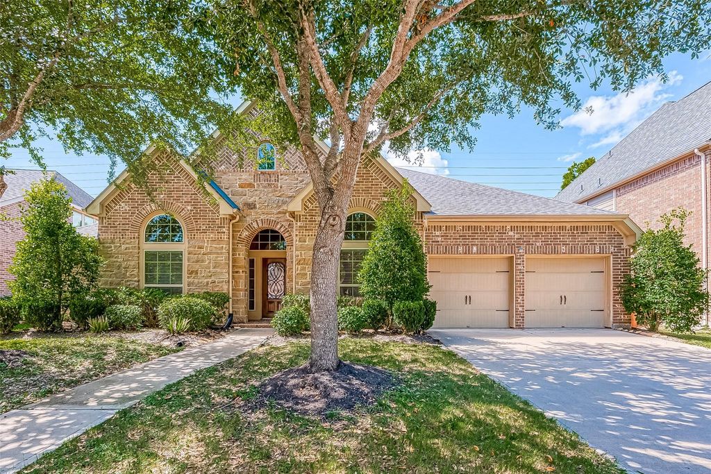 5810 Emmit Creek Lane, Sugar Land, TX 77479