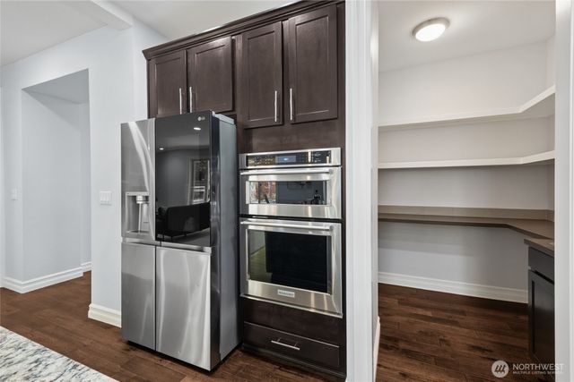 8023 173rd Avenue E, Sumner, WA 98390