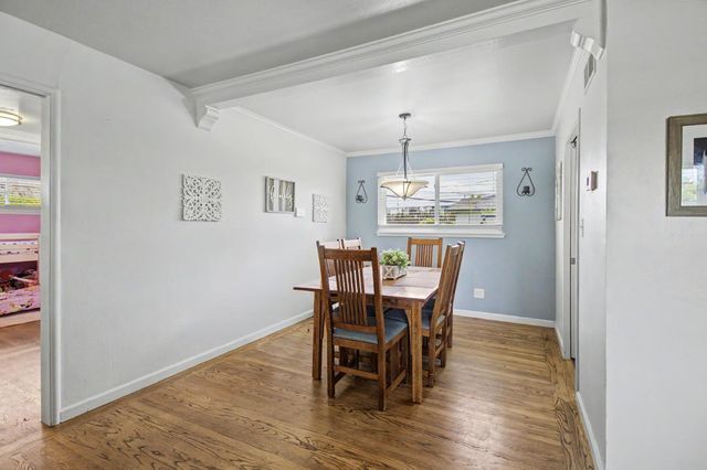 7039 Demaret Dr, Sacramento, CA 95822
