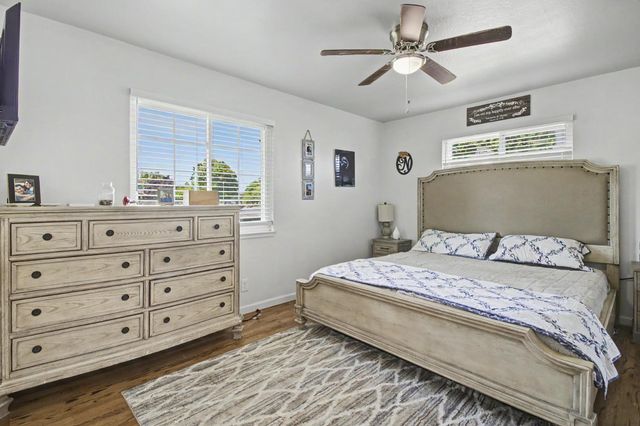 7039 Demaret Dr, Sacramento, CA 95822