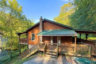 195 Ron Mark Ln, Gainesboro, TN 38562