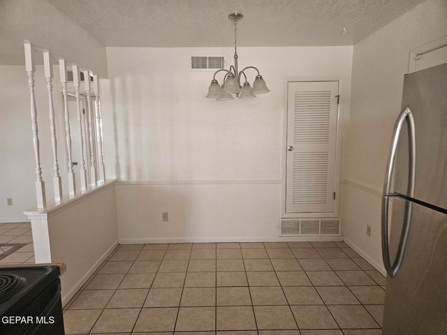6832 Escondido Drive B, El Paso, TX 79912