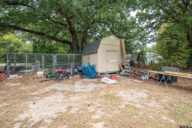 17061 County Road 4188, Lindale, TX 75771