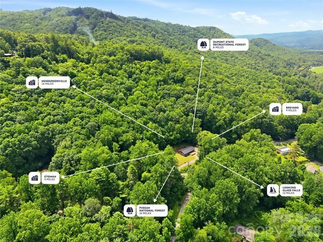 30 Top Of The Mountain Road, Hendersonville, NC 28739