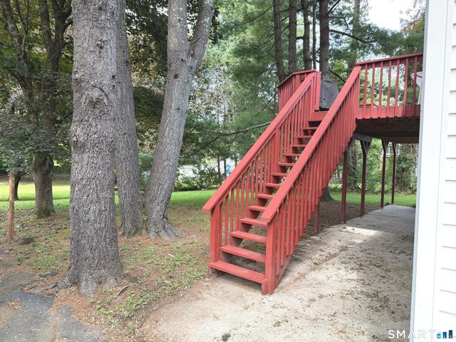 75 Starrs Plain Road, Danbury, CT 06810