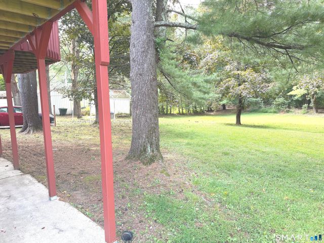 75 Starrs Plain Road, Danbury, CT 06810