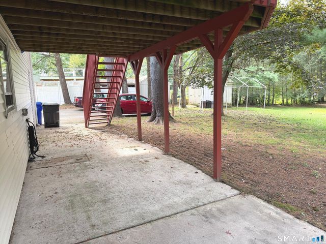 75 Starrs Plain Road, Danbury, CT 06810