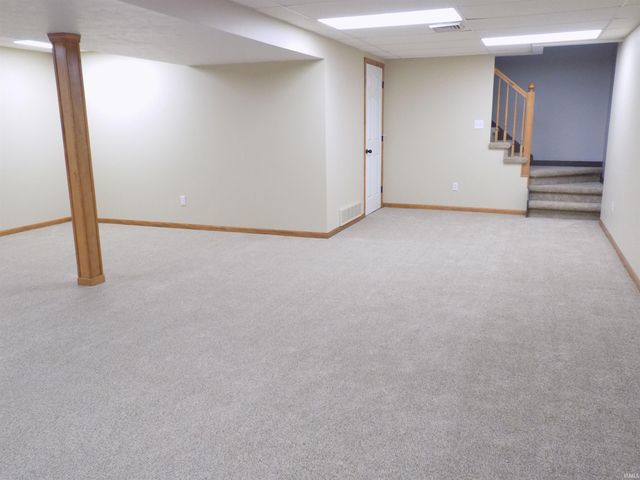 30814 Oakbrook Drive, Granger, IN 46530