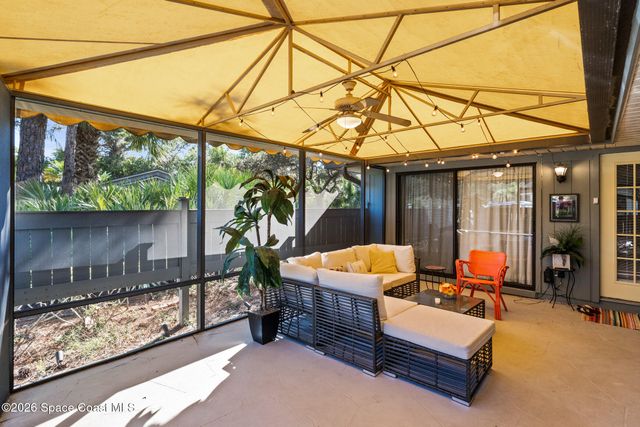 742 Timber Ridge Trail SW C, Vero Beach, FL 32962