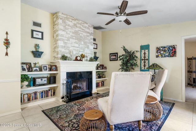 742 Timber Ridge Trail SW C, Vero Beach, FL 32962