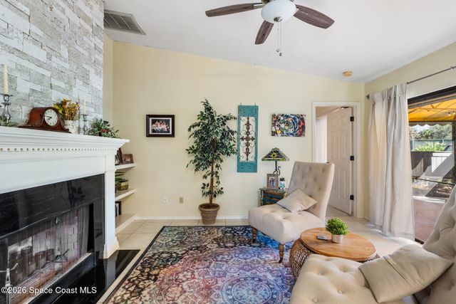 742 Timber Ridge Trail SW C, Vero Beach, FL 32962
