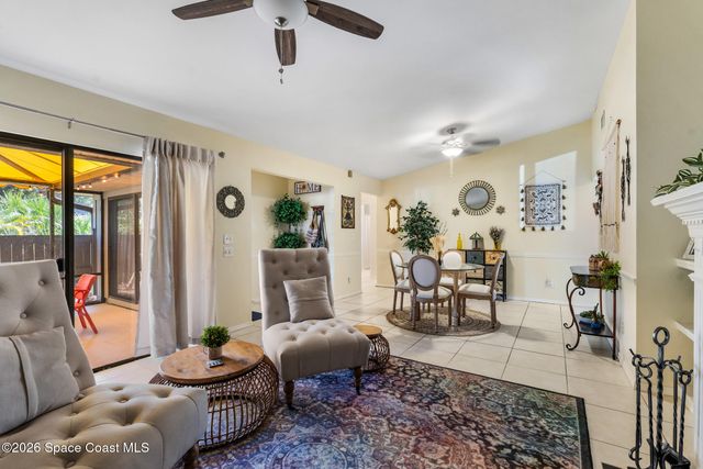 742 Timber Ridge Trail SW C, Vero Beach, FL 32962