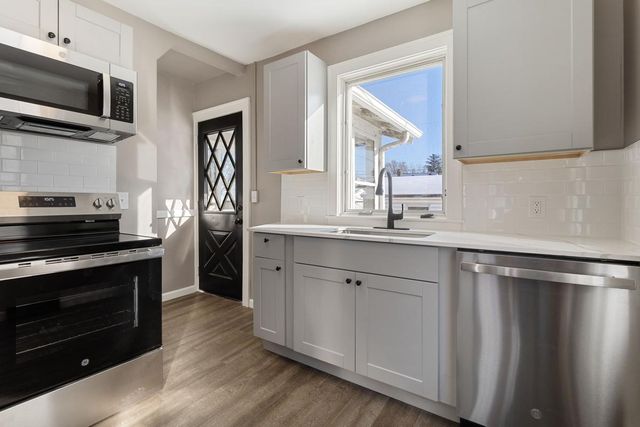 5137 44th Avenue S, Minneapolis, MN 55417