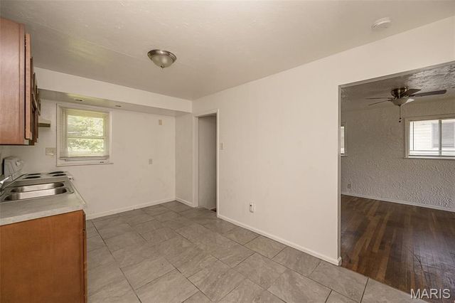 10356 Durness Drive, St Louis, MO 63137