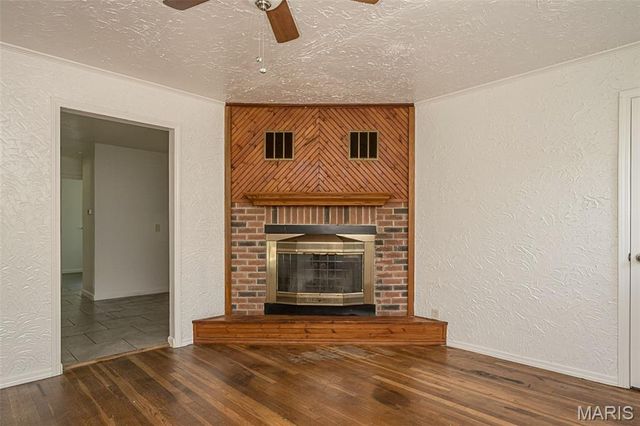 10356 Durness Drive, St Louis, MO 63137