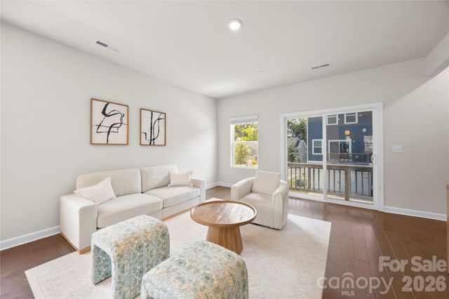 2616 Greenmarket Drive, Charlotte, NC 28217