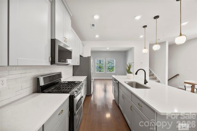 2616 Greenmarket Drive, Charlotte, NC 28217