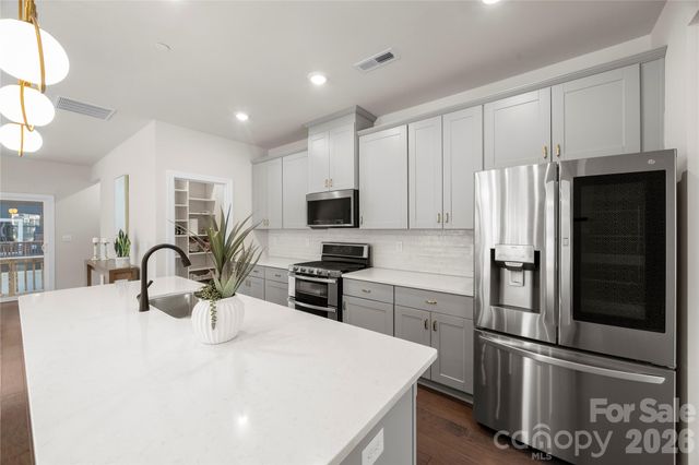 2616 Greenmarket Drive, Charlotte, NC 28217