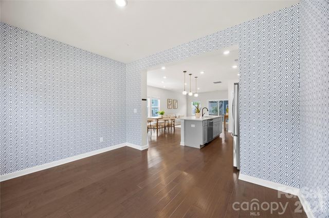2616 Greenmarket Drive, Charlotte, NC 28217