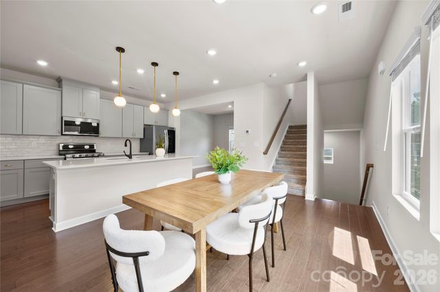 2616 Greenmarket Drive, Charlotte, NC 28217