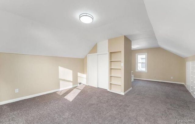 19711 Chapel Street, Detroit, MI 48219