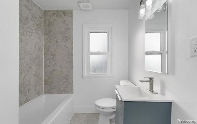 19711 Chapel Street, Detroit, MI 48219