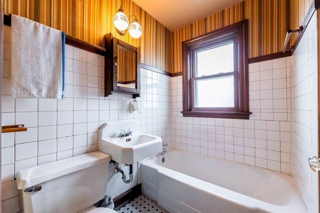 5259 S Mason Avenue, Chicago, IL 60638