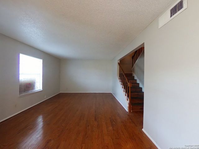 5423 Callaghan, San Antonio, TX 78228