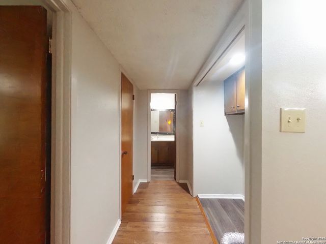 5423 Callaghan, San Antonio, TX 78228