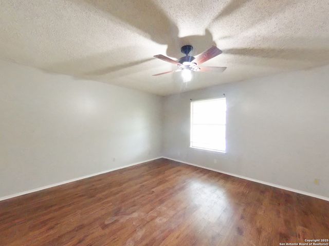 5423 Callaghan, San Antonio, TX 78228