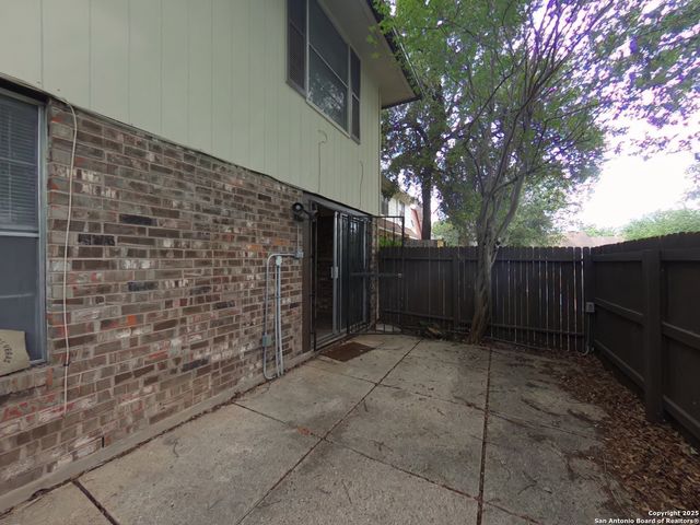 5423 Callaghan, San Antonio, TX 78228