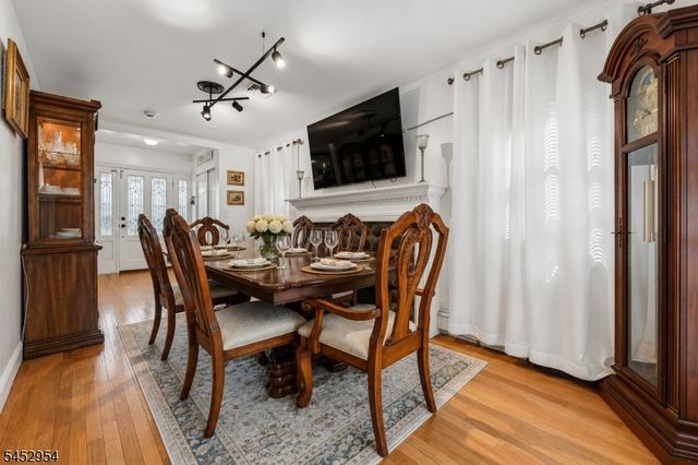 91 Redwood Ave, Wayne Twp., NJ 07470