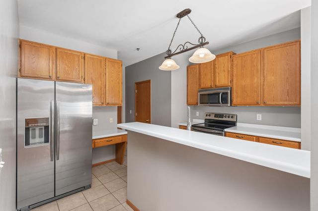 13529 Carmody Drive, Eden Prairie, MN 55344