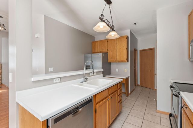 13529 Carmody Drive, Eden Prairie, MN 55344