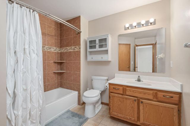 13529 Carmody Drive, Eden Prairie, MN 55344