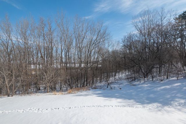 13529 Carmody Drive, Eden Prairie, MN 55344