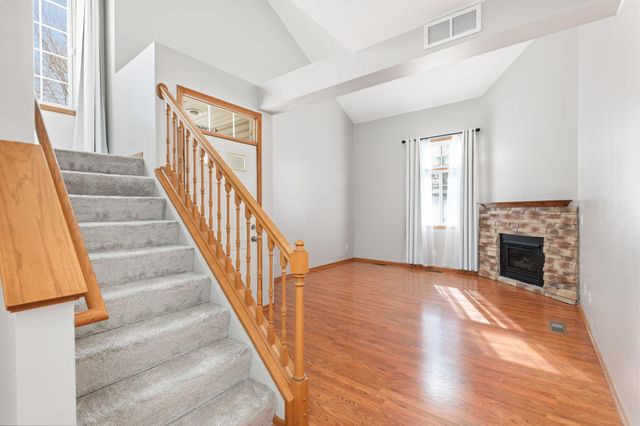 13529 Carmody Drive, Eden Prairie, MN 55344