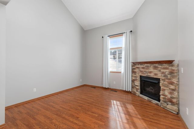 13529 Carmody Drive, Eden Prairie, MN 55344