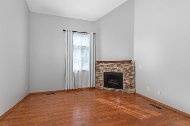 13529 Carmody Drive, Eden Prairie, MN 55344