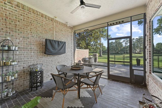 4214 Hidden Links Court, Kingwood, TX 77339