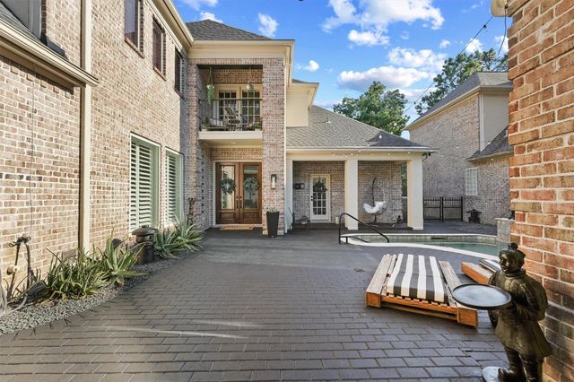 4214 Hidden Links Court, Kingwood, TX 77339