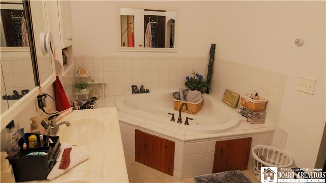 3628 Straight Road, Pomfret, NY 14063