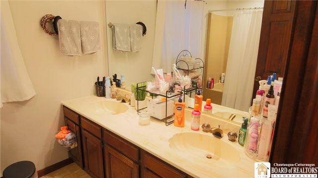 3628 Straight Road, Pomfret, NY 14063